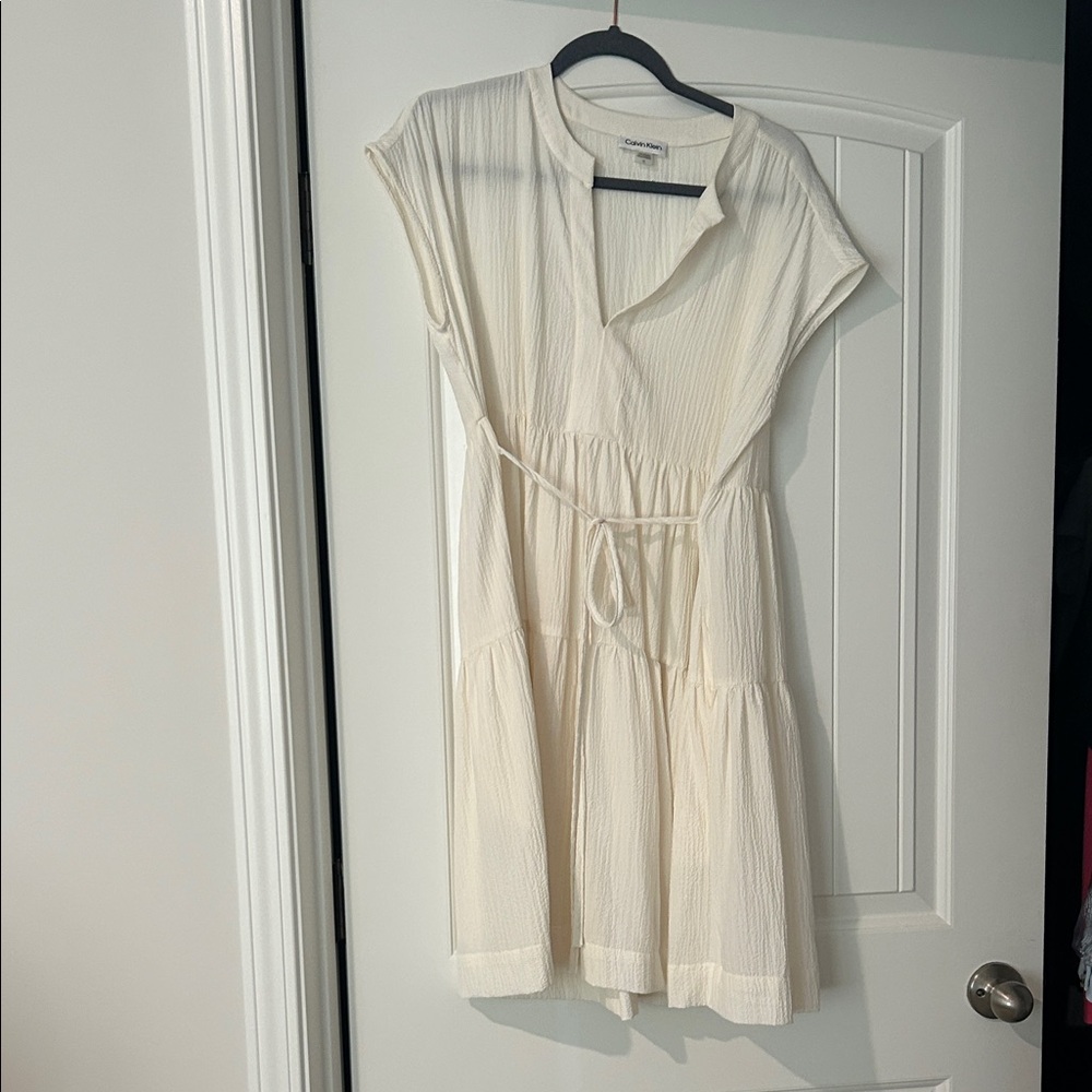 Calvin Klein Cream Tiered Midi Dress with Tie Waist